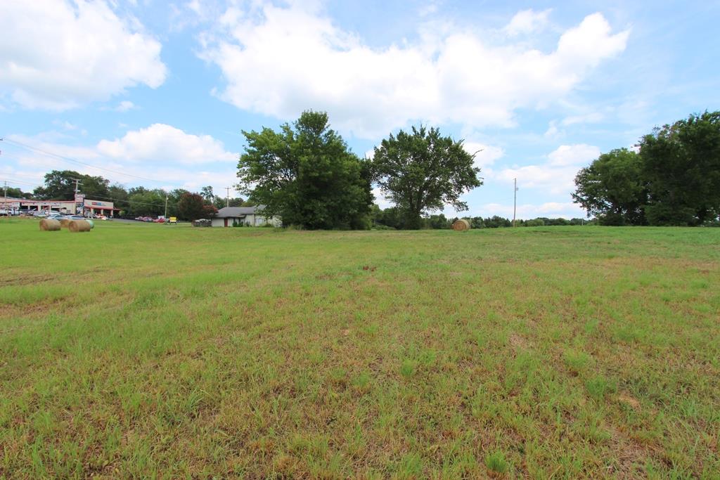 2415 E Oak  Conway, AR