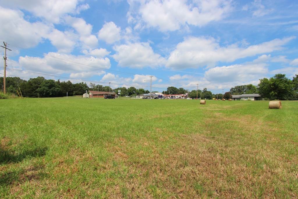 2365 E Oak  Conway, AR
