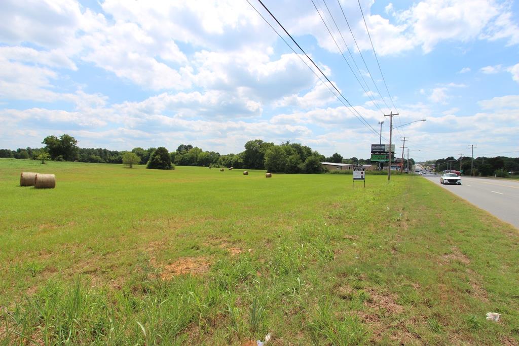 2365 E Oak  Conway, AR
