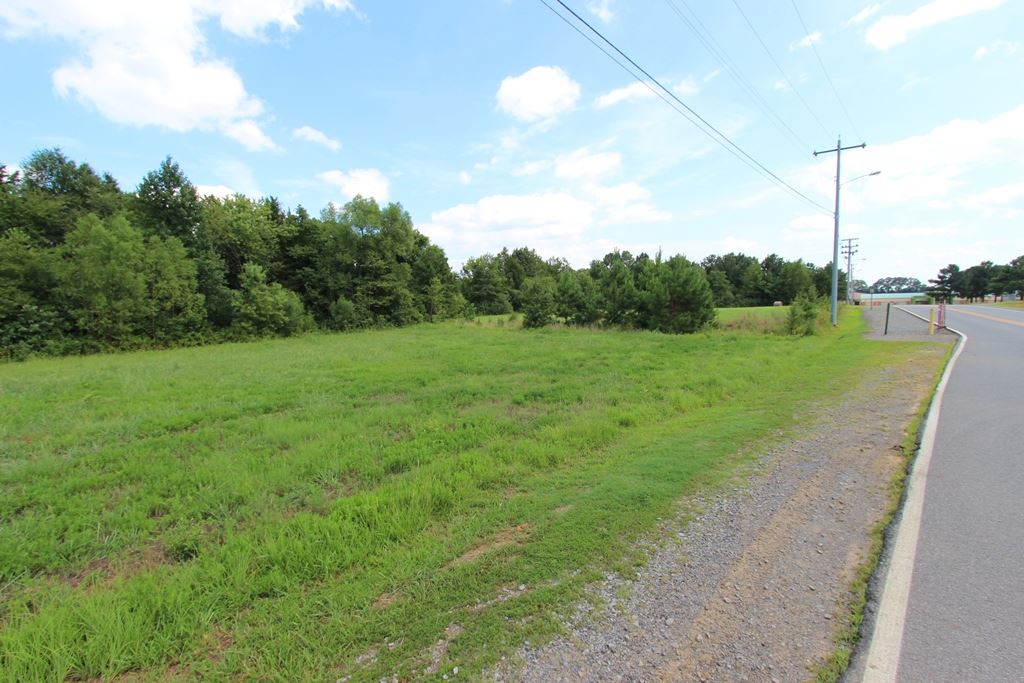 2515 E Oak  Conway, AR