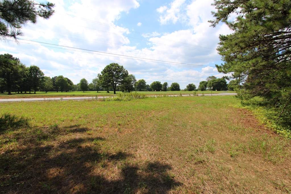 2515 E Oak  Conway, AR