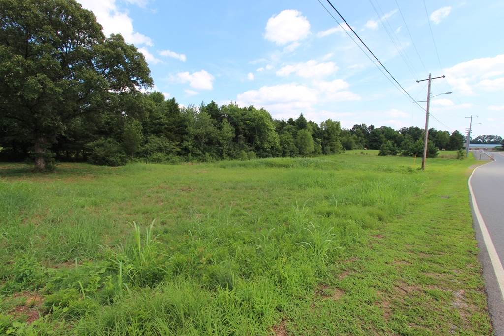 2515 E Oak  Conway, AR