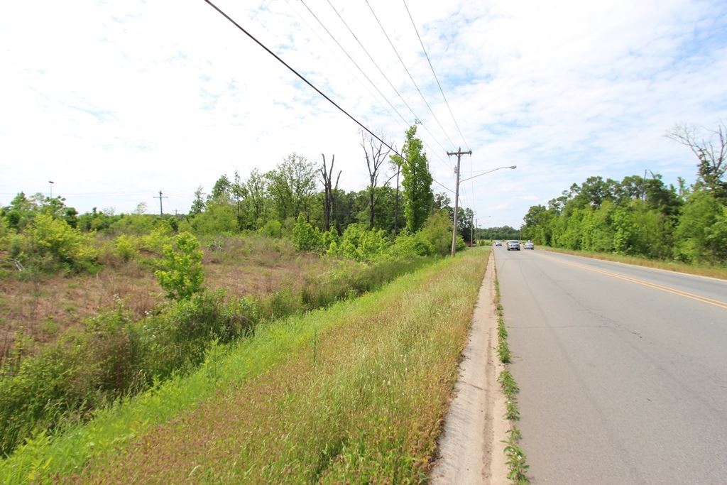 665 S Hogan  Conway, AR