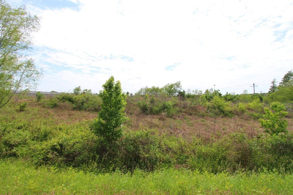 665 S Hogan  Conway, AR
