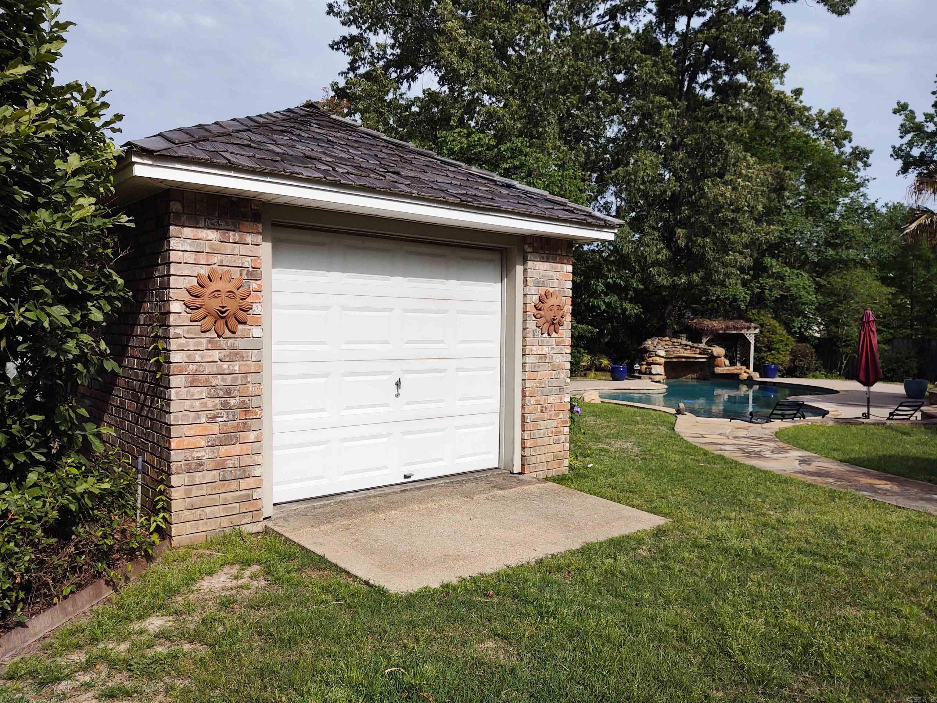 13  Tanglewood  Magnolia, AR