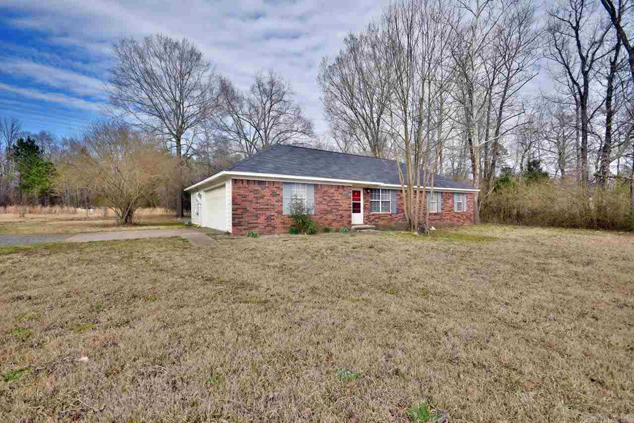 House for sale Realty & Investments