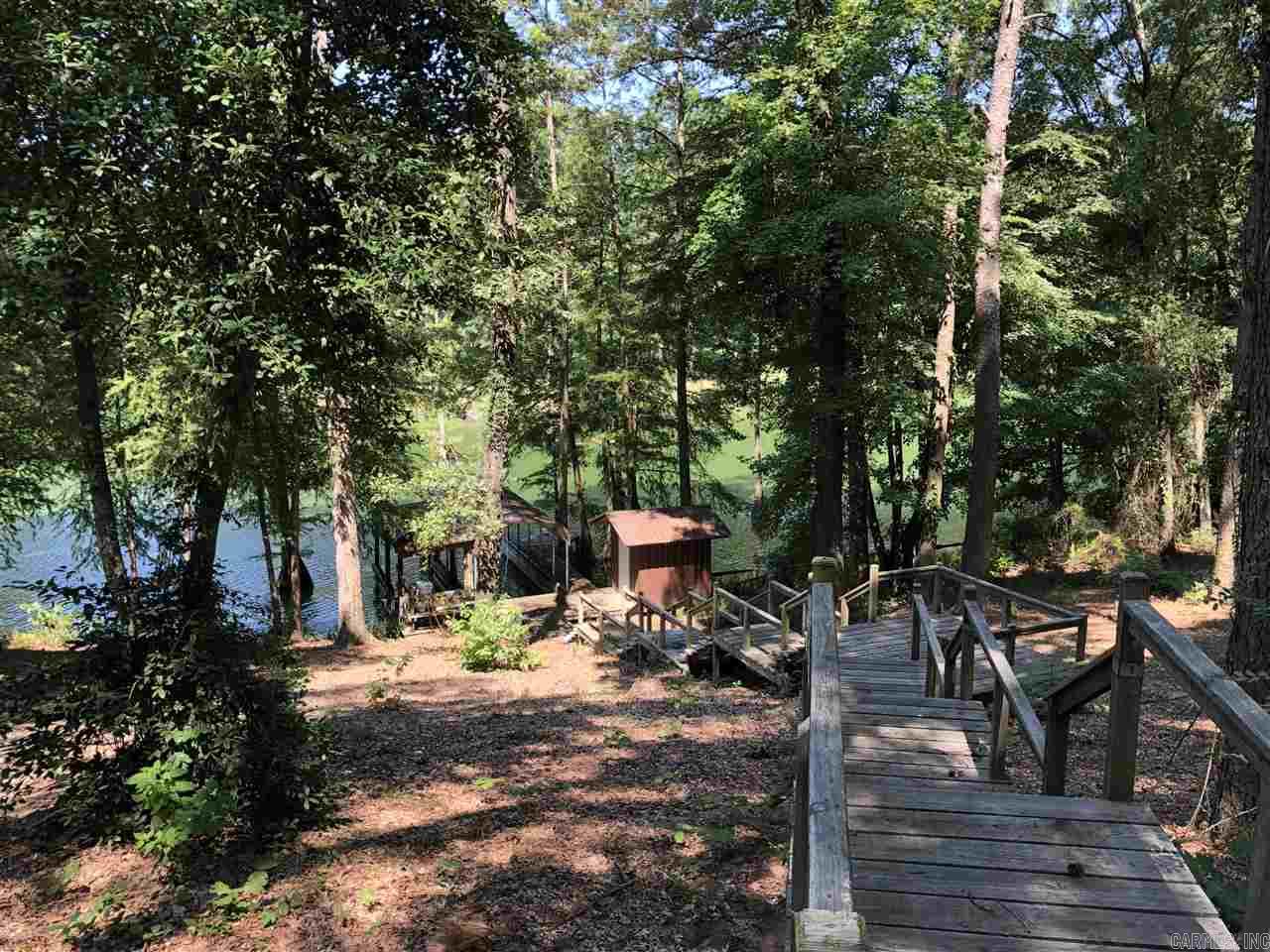 10 Oakleaf Trail Lewisville, AR 71845