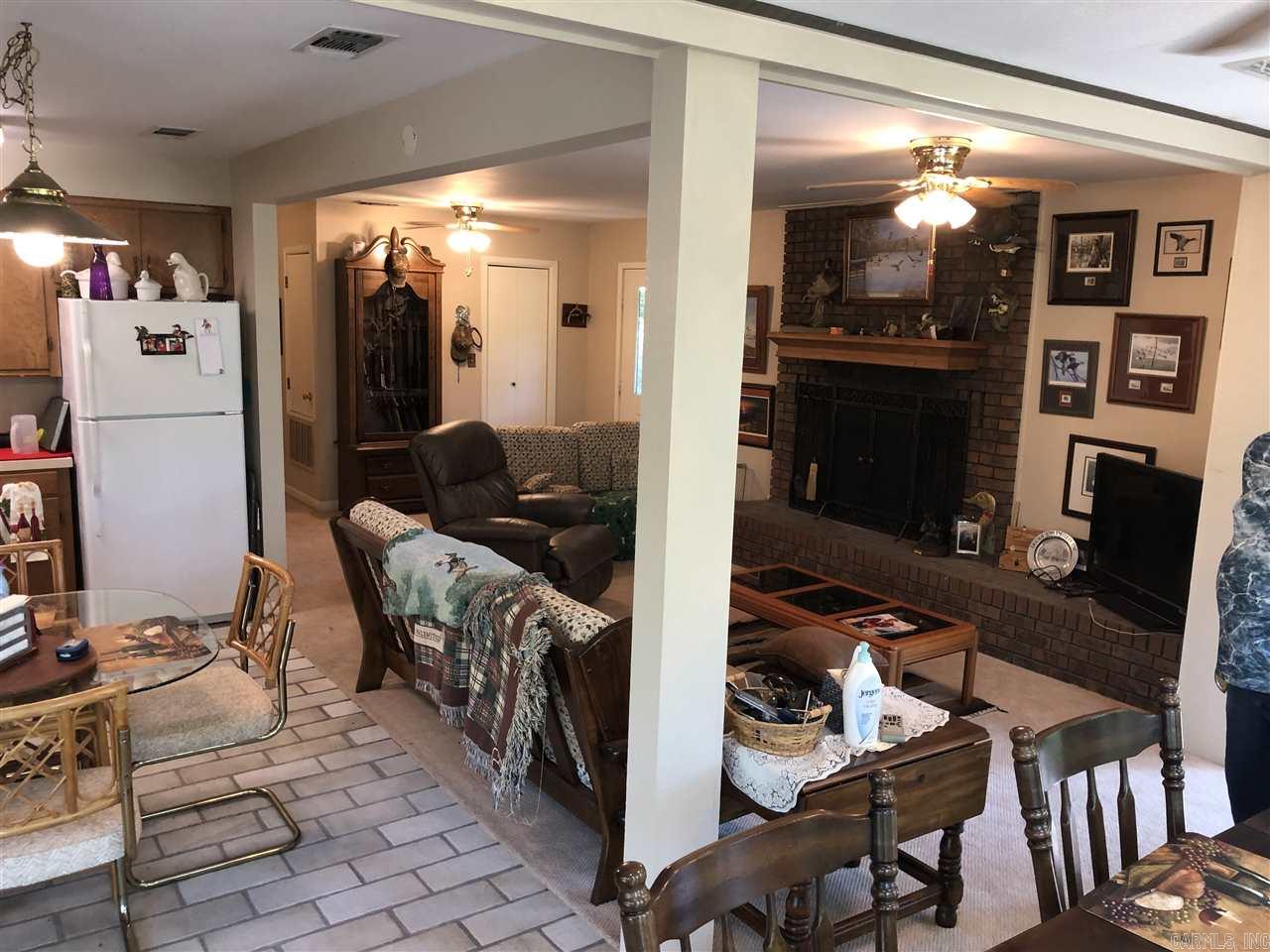 10 Oakleaf Trail Lewisville, AR 71845