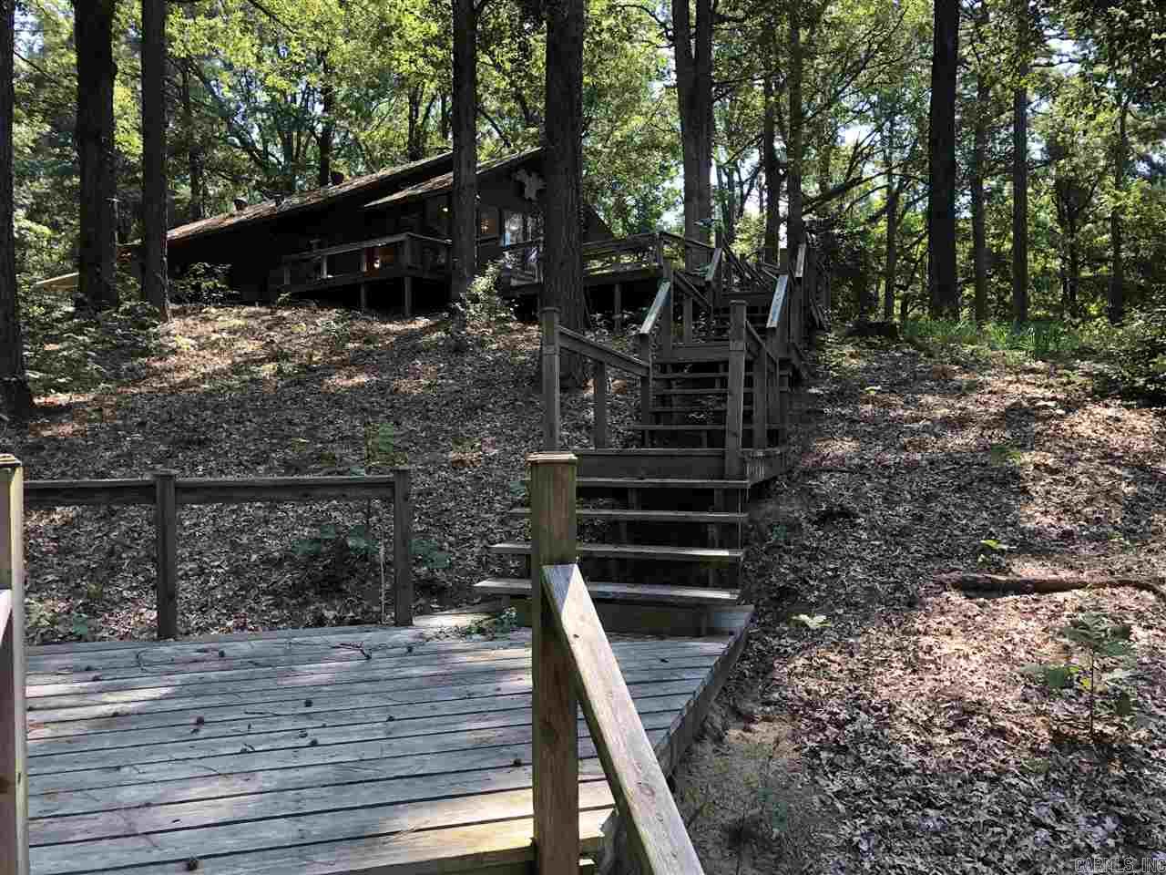 10 Oakleaf Trail Lewisville, AR 71845