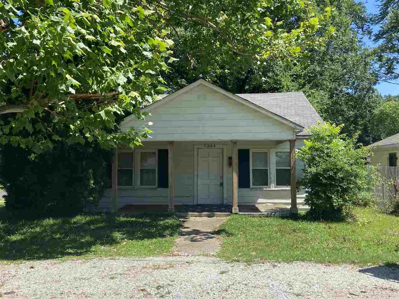 Homes For Sale in Malvern AR