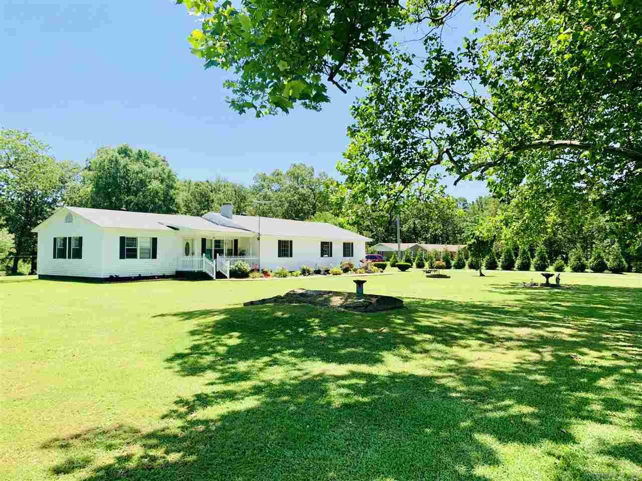 Homes For Sale in Malvern AR