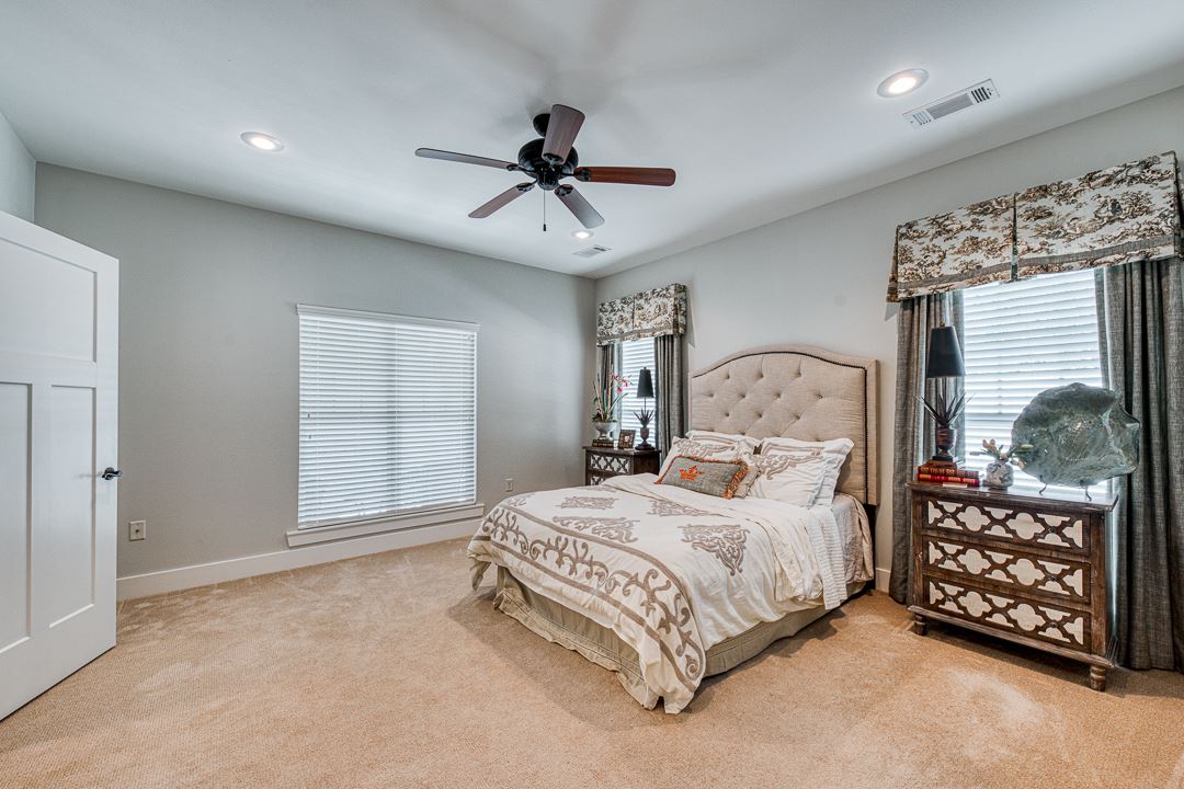 2730 Stonebrook Cove