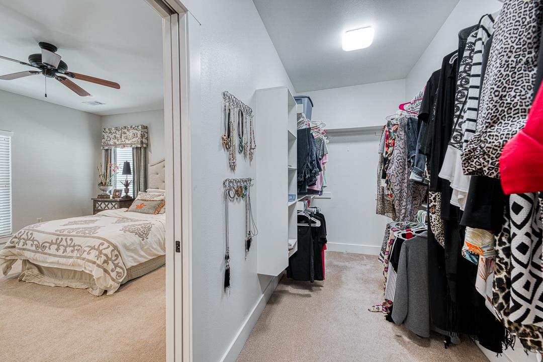 2730 Stonebrook Cove