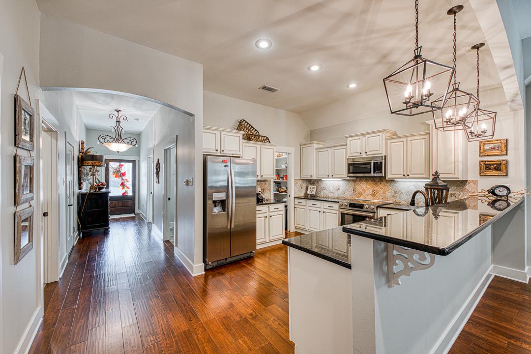 2730 Stonebrook Cove