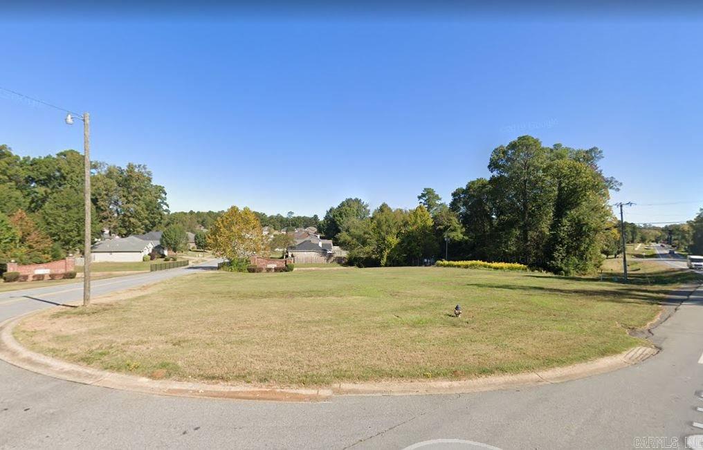 East Side of  Stoneybrook and Highway 5  Bryant, AR