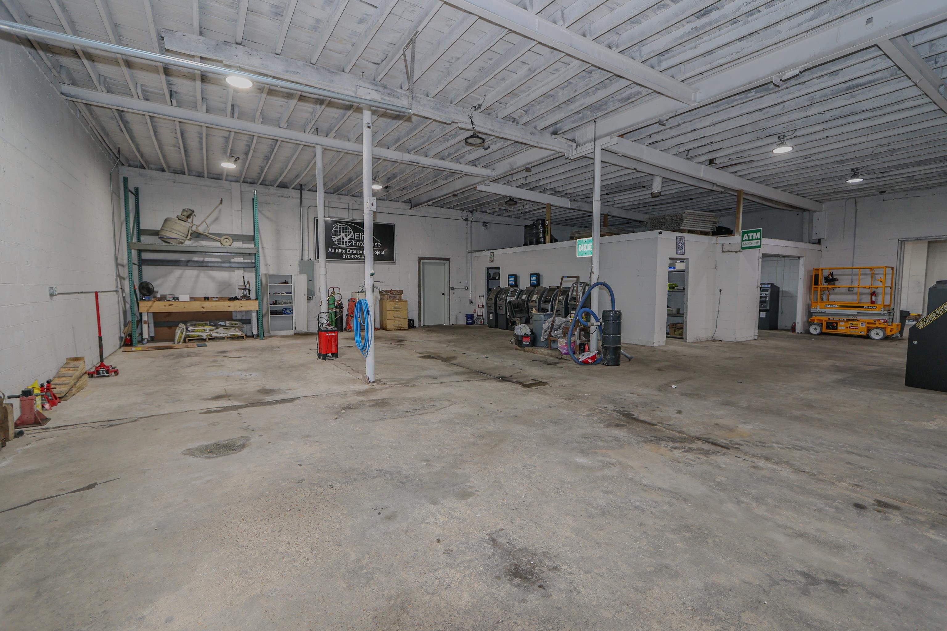 1501 E KINGSHIGHWAY  Paragould, AR