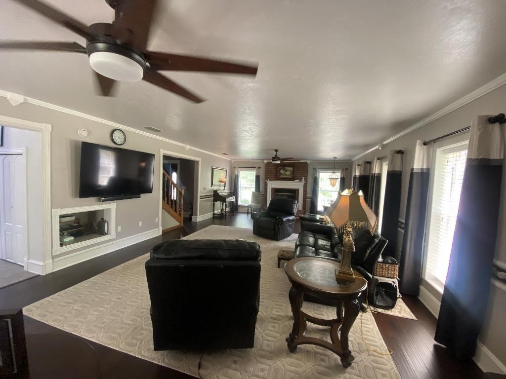 1403  South Mena Street  Mena, AR