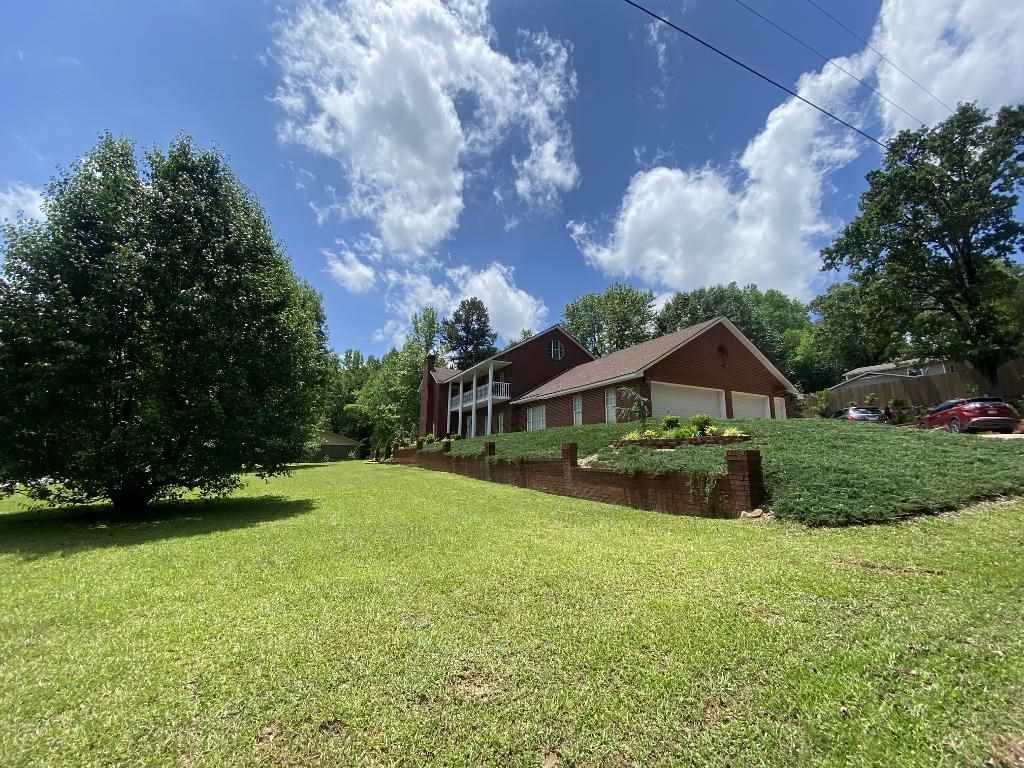 1403  South Mena Street  Mena, AR