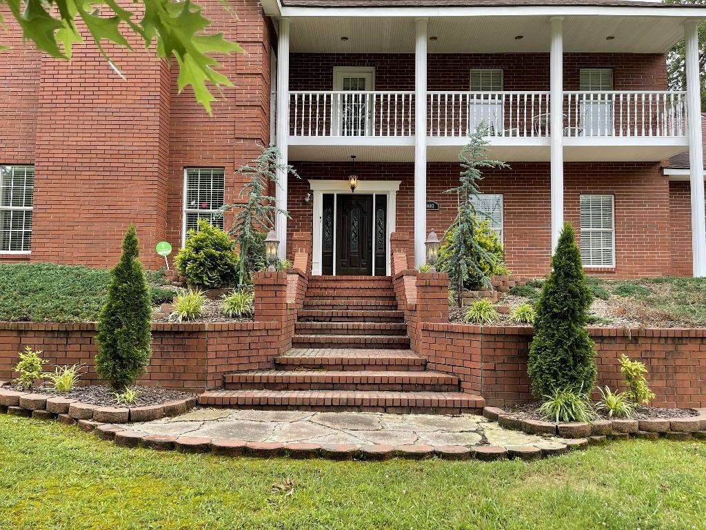 1403  South Mena Street  Mena, AR