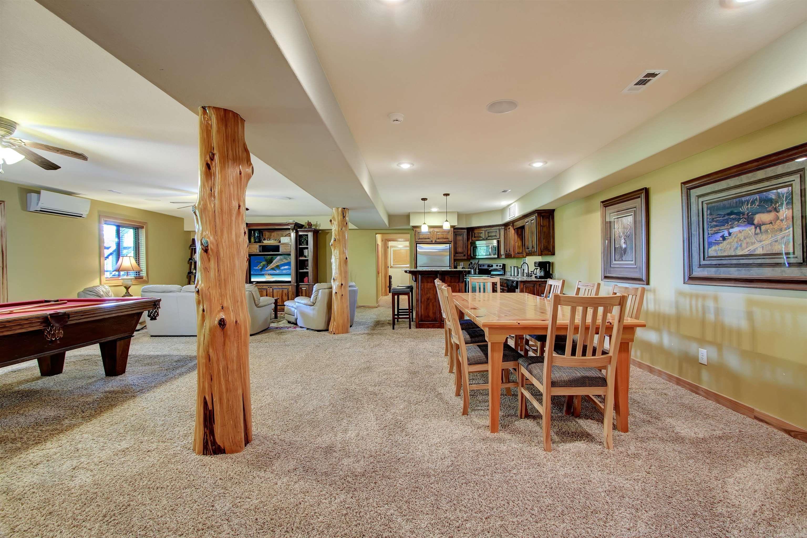 69  Jackson Ridge  Eureka Springs, AR
