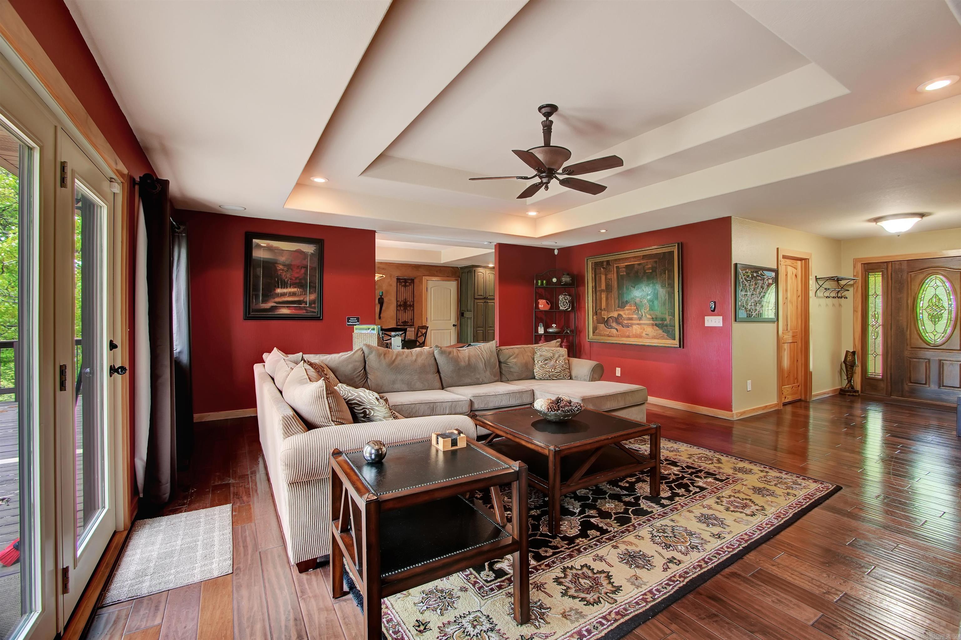 69  Jackson Ridge  Eureka Springs, AR