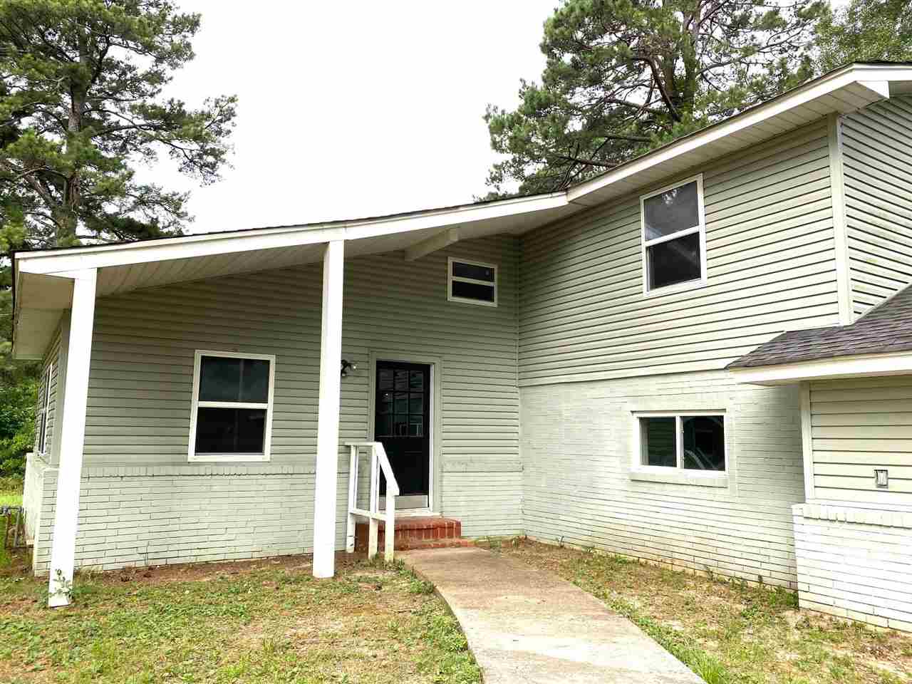 Homes For Sale in Malvern AR