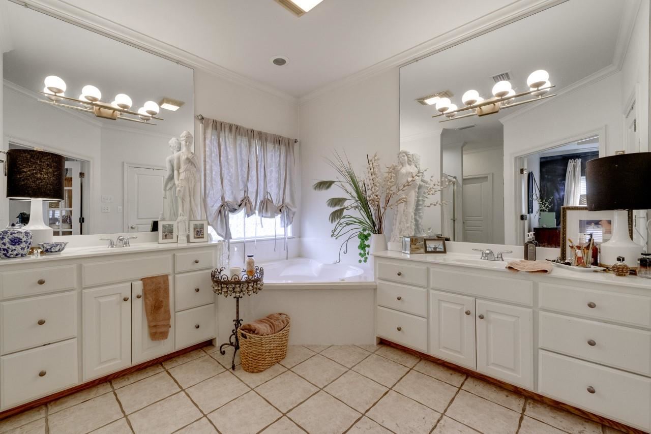 1235 Sea Breeze Drive