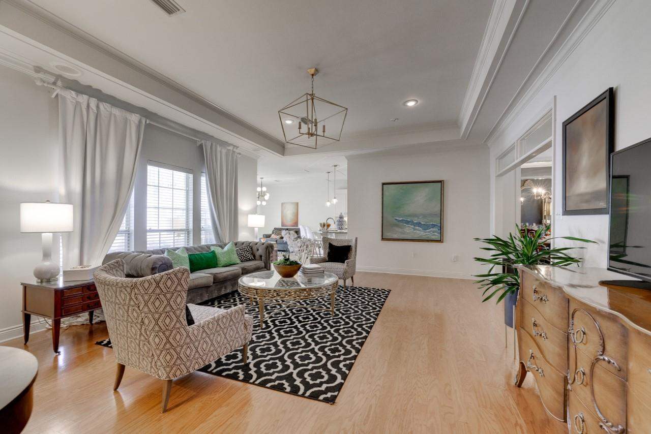 1235 Sea Breeze Drive