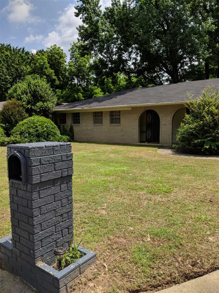 128 Oaklawn