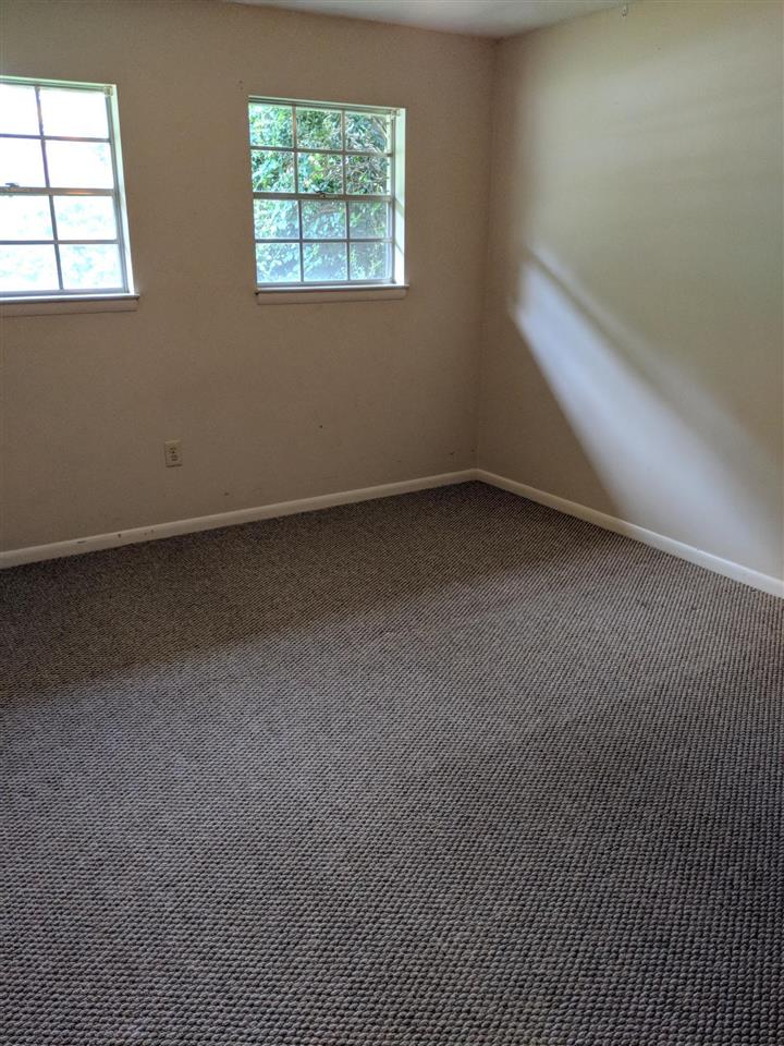 128 Oaklawn