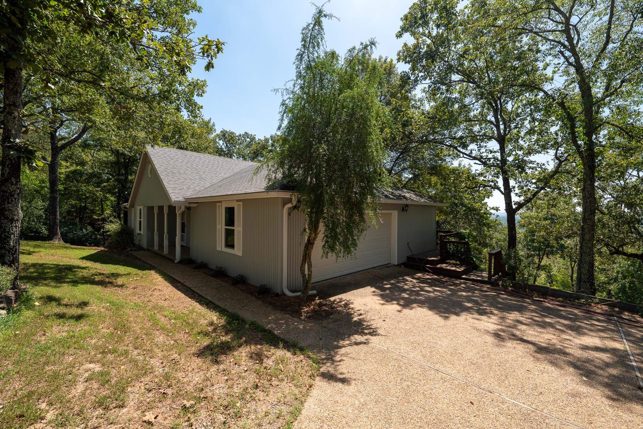 21 Overlook Trail