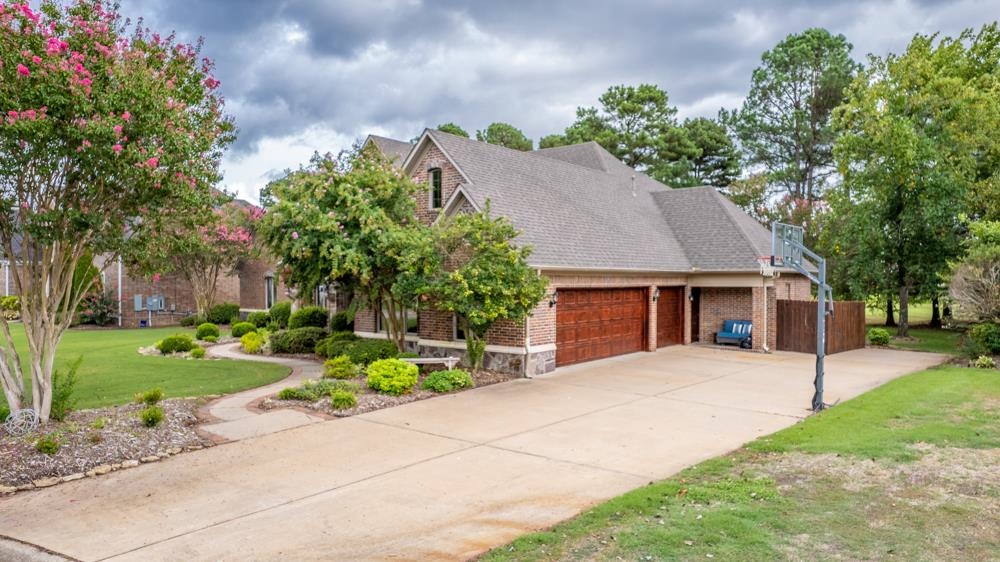 4665 Sawgrass Cove