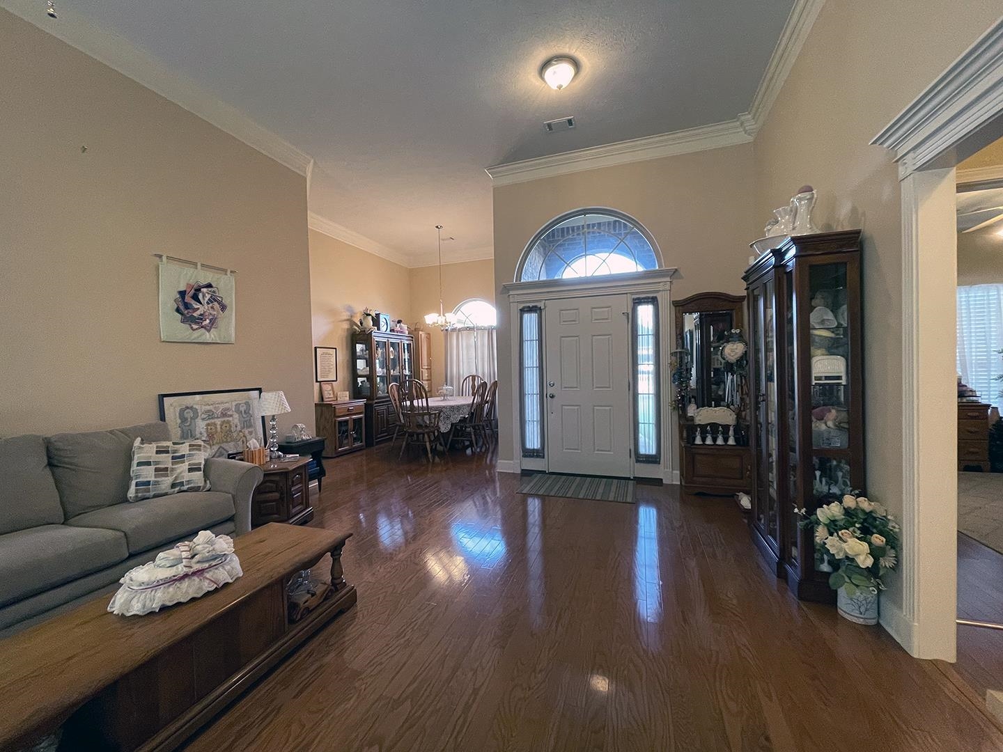 2625 Apple Blossom Lane