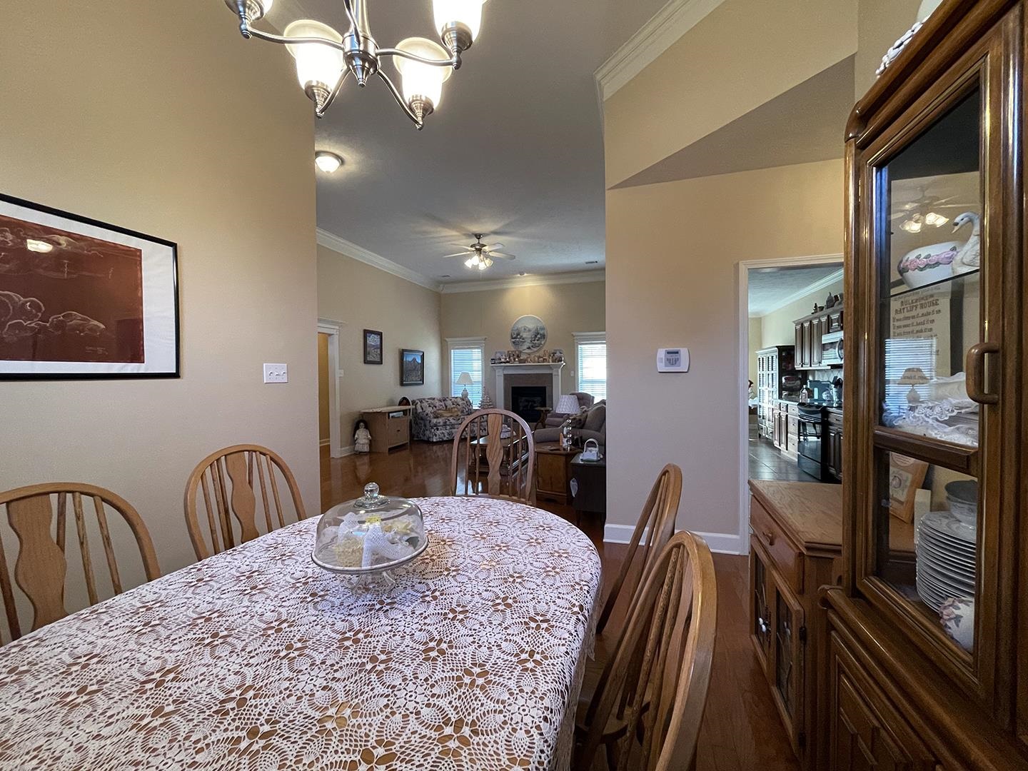 2625 Apple Blossom Lane