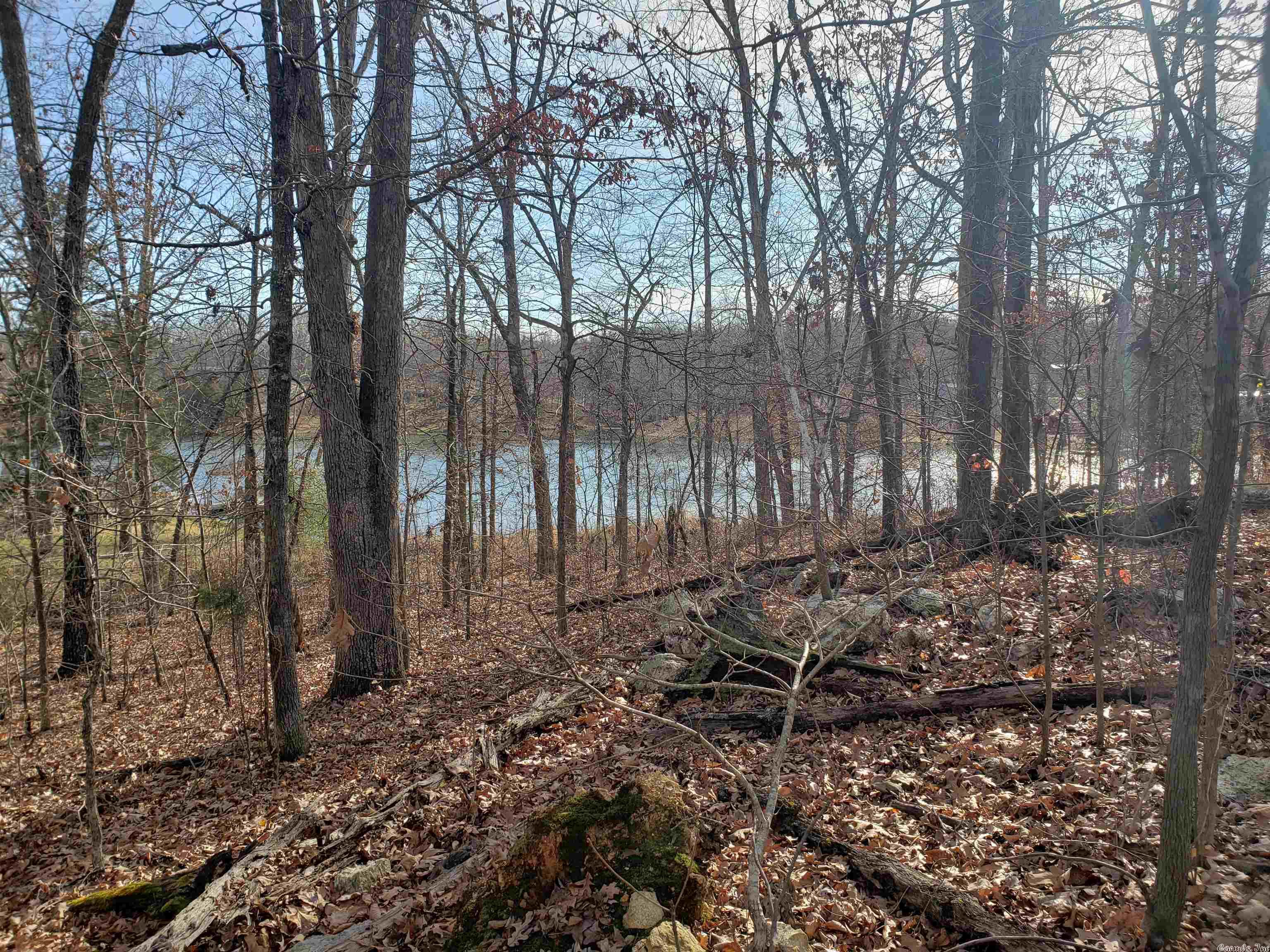   W Lakeshore  Highland, AR