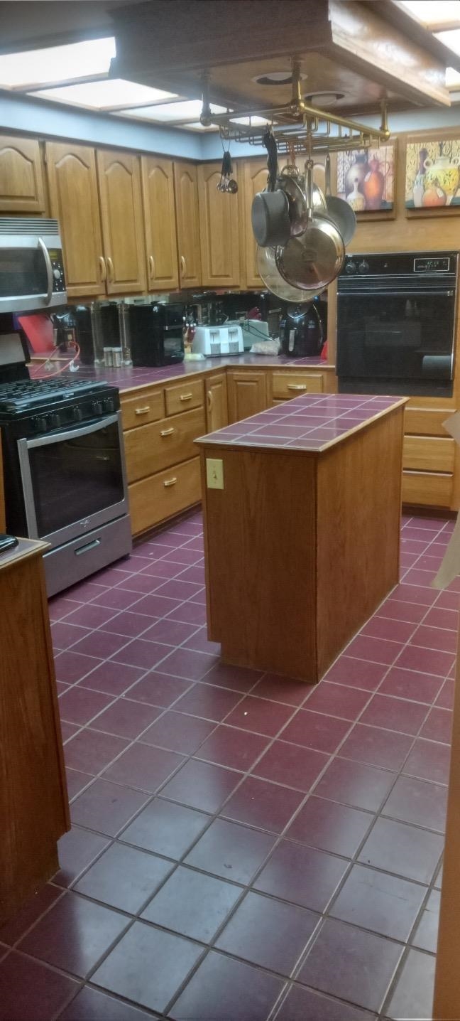 1811  Central Boulevard  Bull Shoals, AR