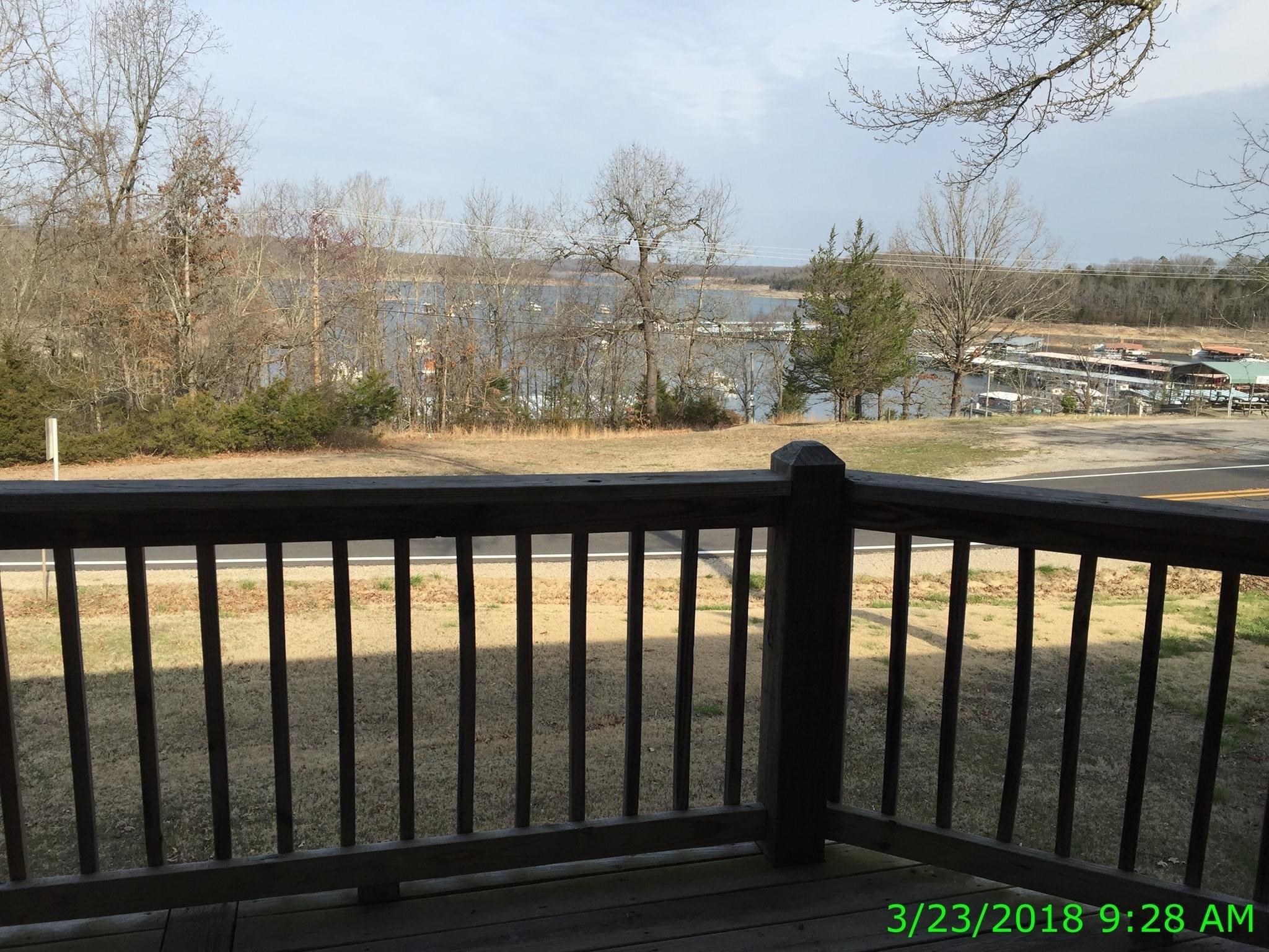 1811  Central Boulevard  Bull Shoals, AR