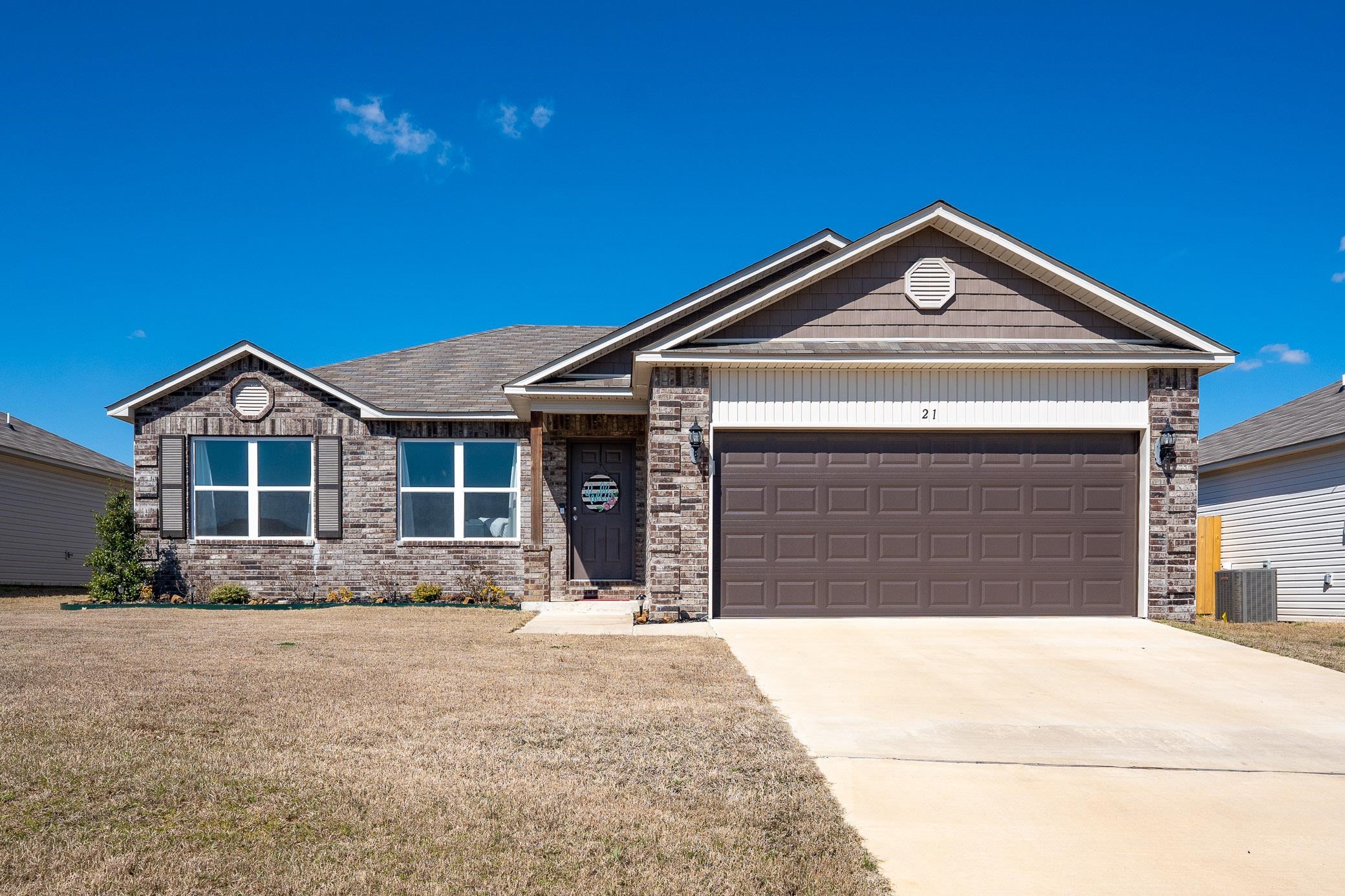 21 Summer Wind Road