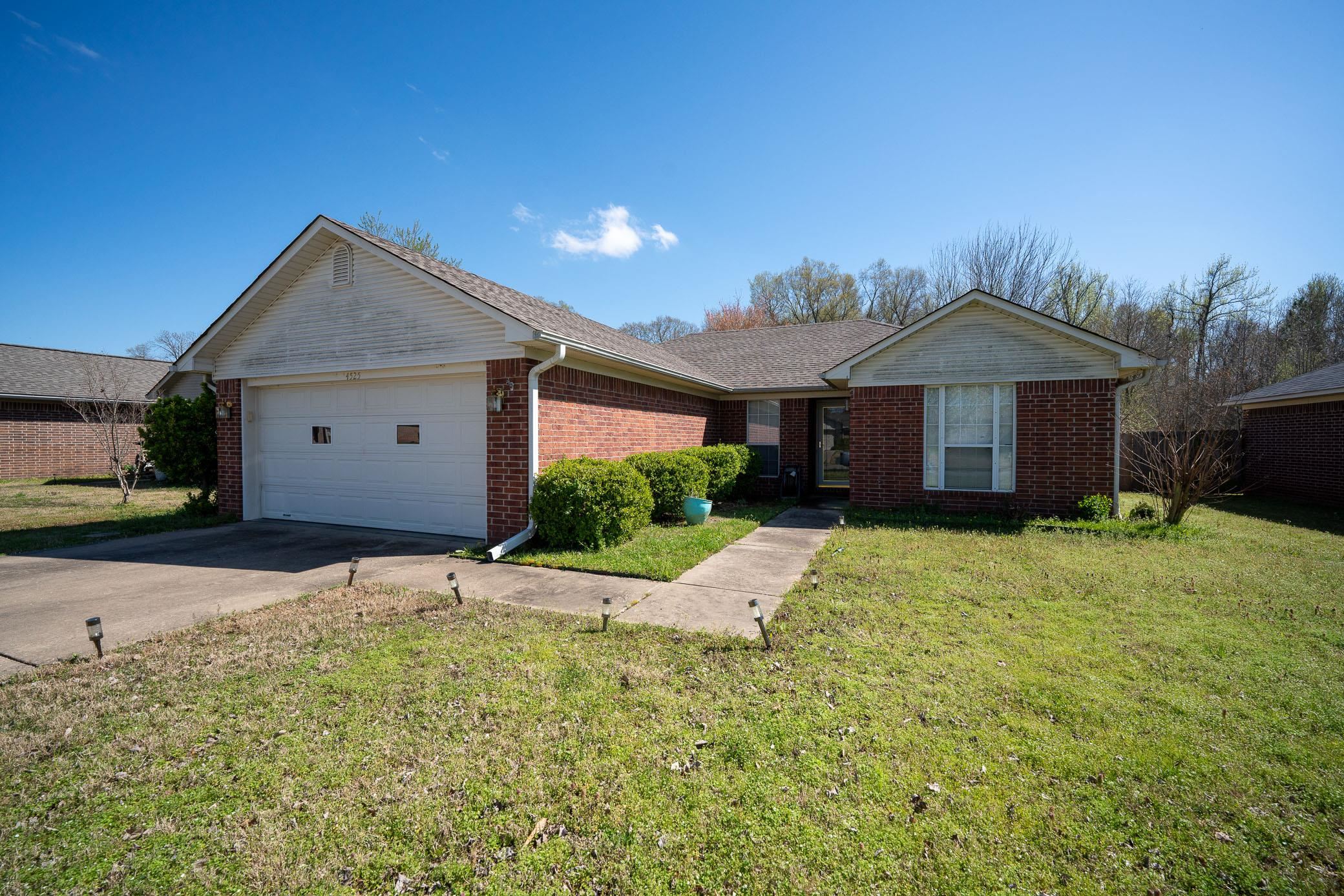 4525 Graham Drive