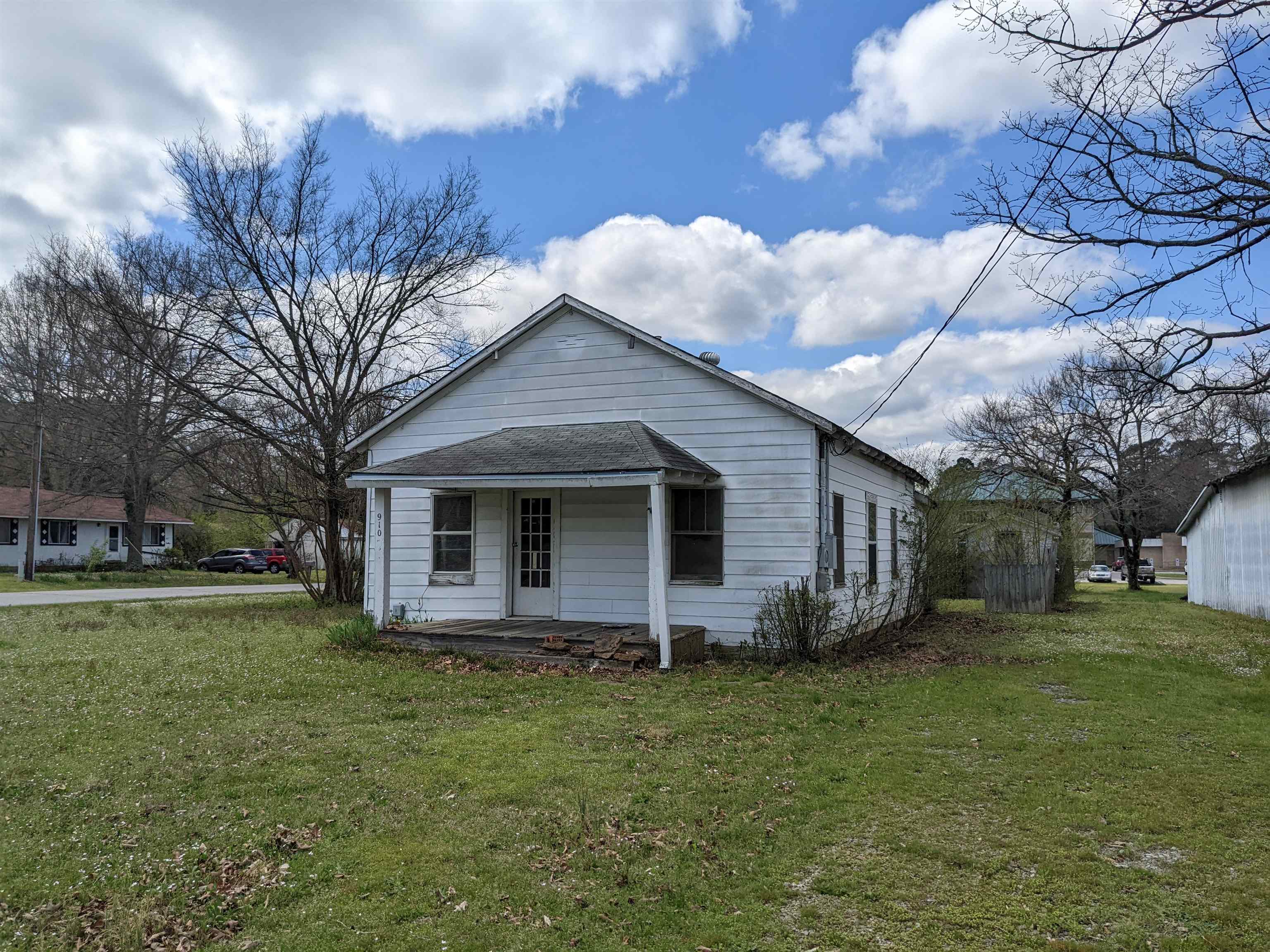 908 & 910  S. 8th  Heber Springs, AR