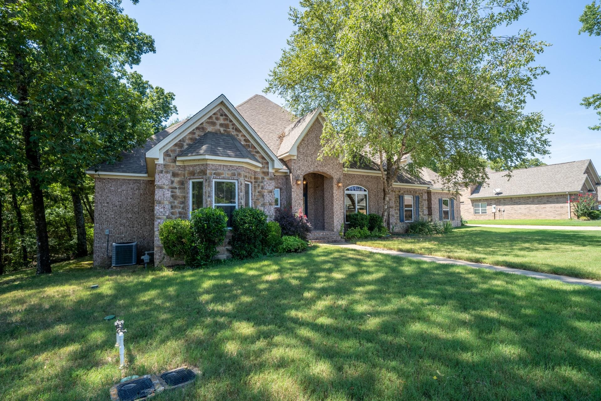 Property Search CENTURY 21 H.S.V. Realty