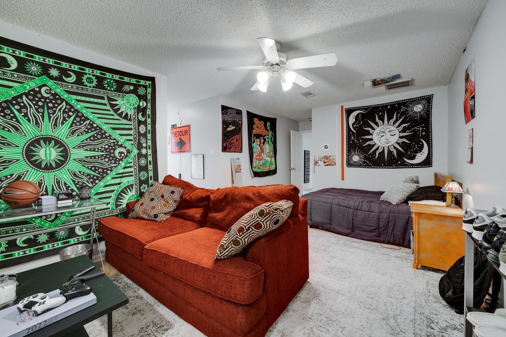 3135 Tyler Street