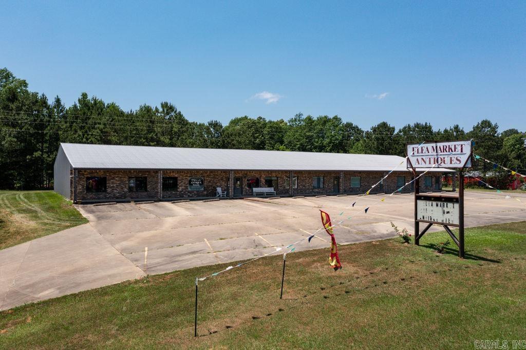 16879 N Hwy 59  Queen City, TX
