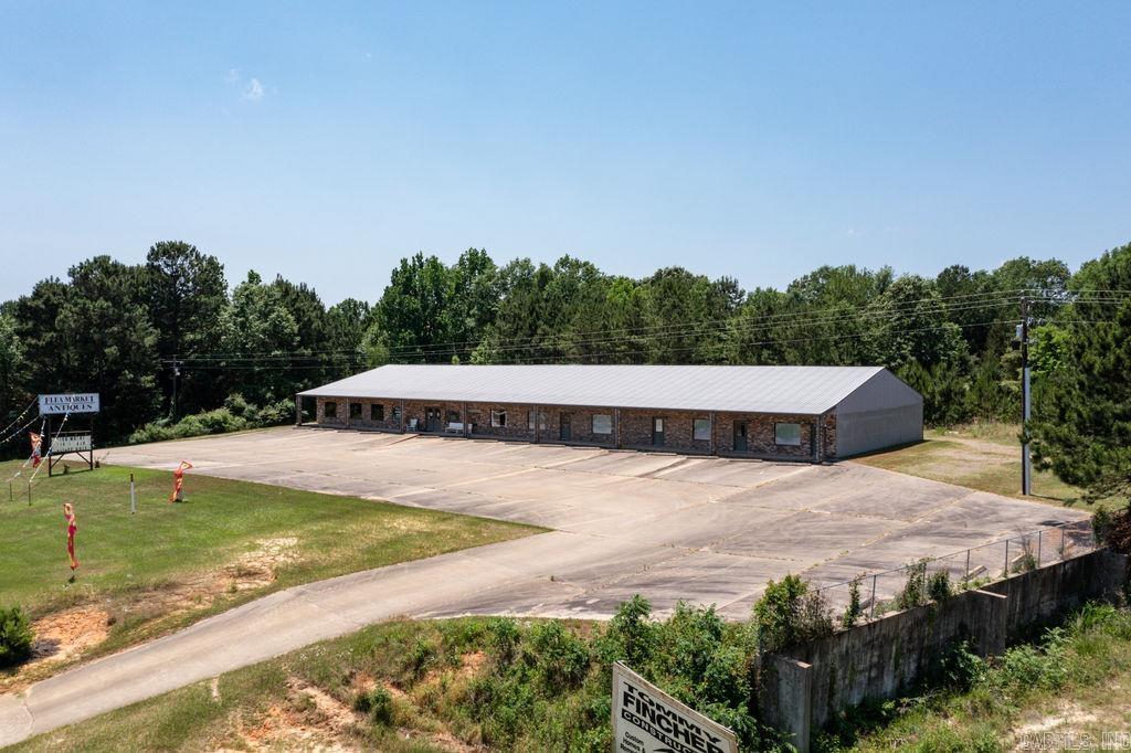 16879 N Hwy 59  Queen City, TX
