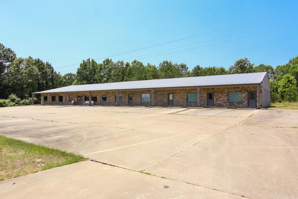 16879 N Hwy 59  Queen City, TX