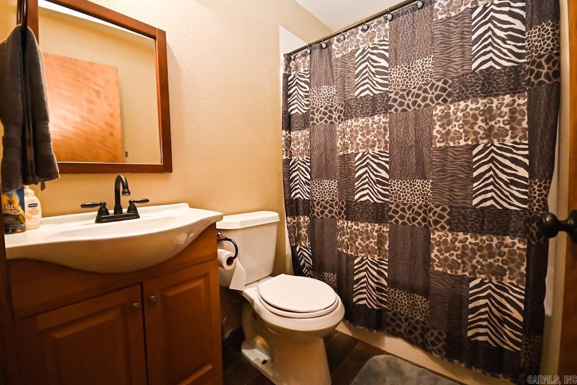 1210  POLK 61  Mena, AR