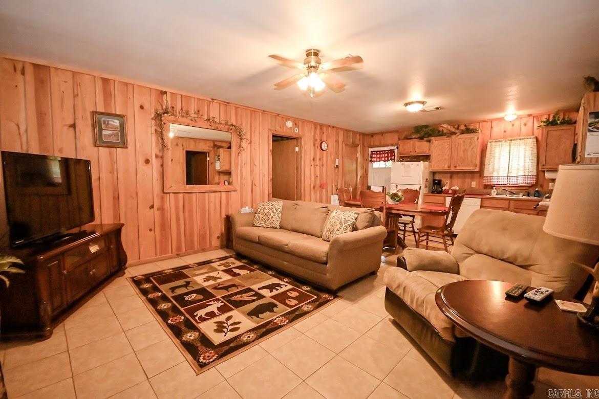 1210  POLK 61  Mena, AR