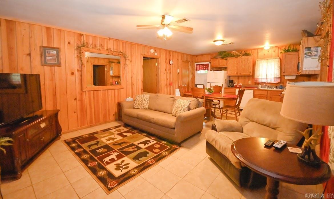 1210  POLK 61  Mena, AR