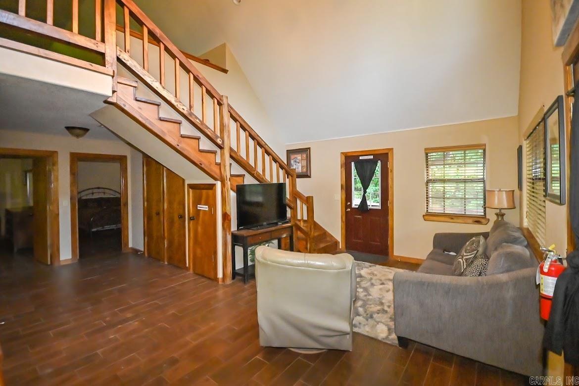 1210  POLK 61  Mena, AR