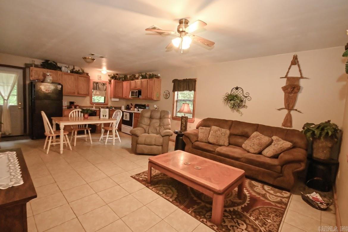 1210  POLK 61  Mena, AR